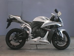     Honda CBR600RR-3 2008  2